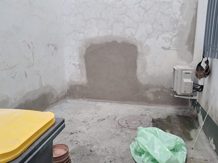 Reforma de patio interior con humedad